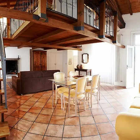 Lägenhet P&p Piazza